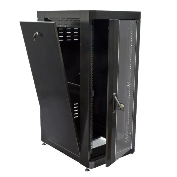 Шафа посилена, перфоровані двері (66%), чорна 19" 28U, 610х865 мм