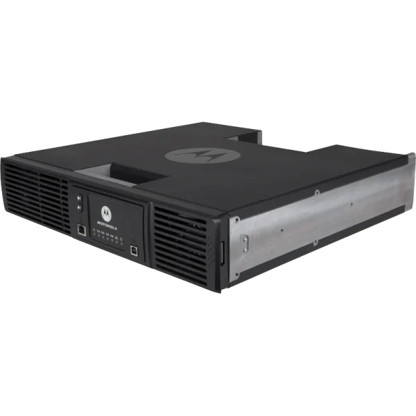 Ретранслятор Motorola MOTOTRBO SLR 8000 (в специсполнении переносной)